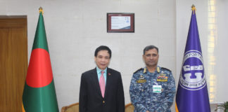 ভিয়েতনামের রাষ্ট্রদূত ফাম ভিয়েত চিয়েন ৮ নভেম্বর চট্টগ্রাম বন্দর কর্তৃপক্ষের চেয়ারম্যান রিয়ার অ্যাডমিরাল এম শাহজাহান এর সাথে সৌজন্য সাক্ষাৎ করেন