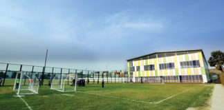 বন্দরে আধুনিক স্পোর্টস কমপ্লেক্স