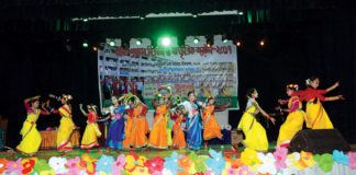 বার্ষিক সাংস্কৃতিক পরিবেশনা মেধাবী শিক্ষার্থীদের সংবর্ধনা