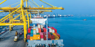 কেবল বন্দর কর্তৃপক্ষ নয় বরং অংশীজনদের সমান সক্রিয়তাই বন্দরকে গতিশীল রাখে