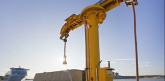 জাহাজ বন্দরে অবস্থানকালে পরিবেশ দূষণ কমানোর অঙ্গীকার ইইউর