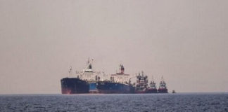 আটককৃত গ্রিক ট্যাংকার দুটির ক্রুরা নিরাপদে রয়েছেন: ইরান