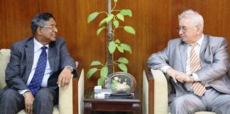 বাংলাদেশ থেকে আম, আলু ও ফুলকপি নিতে চায় রাশিয়া