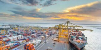 কনটেইনার বন্দরগুলোর অদক্ষতায় ভুগছে অস্ট্রেলিয়ার অর্থনীতি