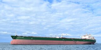 আন্তর্জাতিক জলসীমায় যুক্তরাষ্ট্র অভিমুখী ট্যাংকার জব্দ ইরানের