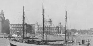 ভেঙ্গে ফেলা হচ্ছে শতবর্ষী আইরিশ পালতোলা জাহাজ ডিওয়াডেন