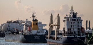 সামুদ্রিক নিরাপত্তা ও দূষণ প্রতিরোধে আইন আধুনিকায়নে নজর ইইউর