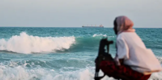 জলবায়ু পরিবর্তনের প্রভাবে বাড়ছে জলদস্যুতা