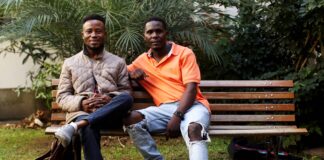 জাহাজের হাল যখন ভাগ্যান্বেষণের অবলম্বন