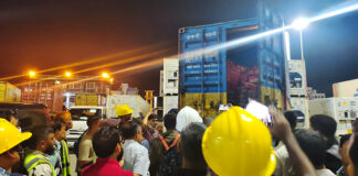 চট্টগ্রাম বন্দর থেকে আমদানি পণ্য চুরির চেষ্টাকালে আটক ৩