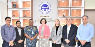 চট্টগ্রাম বন্দর পরিদর্শনে জার্মান উপ-রাষ্ট্রদূত