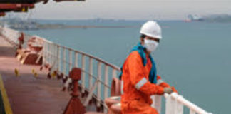 প্রত্যাবাসনের আশা কমছে নাবিকদের