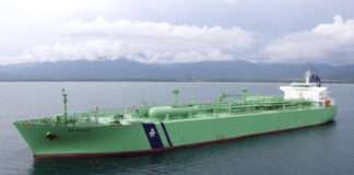 গ্যাস ক্যারিয়ারে প্রথম ডুয়েল-ফুয়েল এলপিজি কনভারশন সম্পন্ন