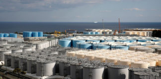 ফুকুশিমার তেজষ্ক্রিয় বর্জ্য সমুদ্রে ফেলবে জাপান