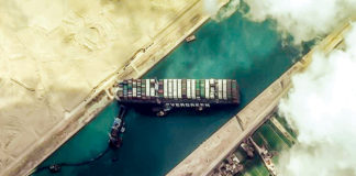 সুয়েজ খুললেও শুরু ক্ষতিপূরণের যুদ্ধ